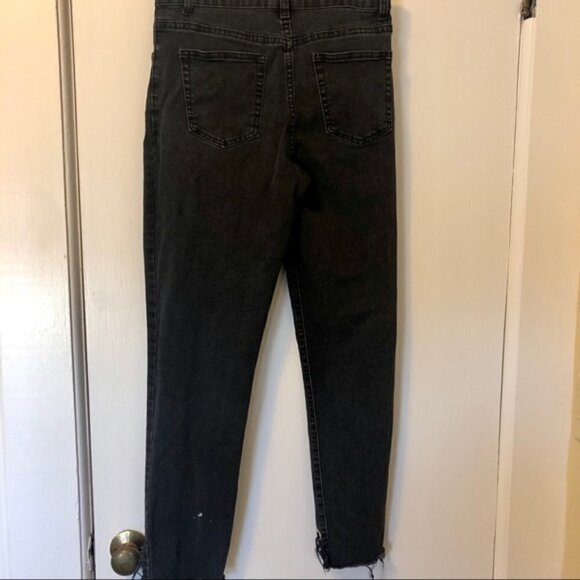 Glamorous Jeans Black Denim High Waist Grommet Frayed Step Hem size Medium - Picture 5 of 16